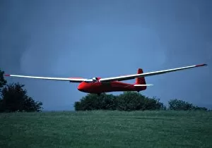 Images Dated 5th July 2005: Glider