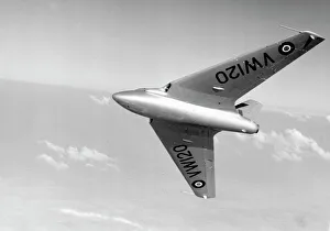 <b class=qtipBold><figcaption>De Havilland Dh108 Swallow</figcaption></b><br>De Havilland, DH, DH108, 108, Swallow, VW120, 1947, 1940s, A-A, Side, Below, Experimental, Concept, UK, Historical, Military<br><em>© Flight Global 2009 - All Rights Reserved</em> De Havilland Dh108 Swallow