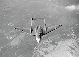 <b class=qtipBold><figcaption>De Havilland Sea Vixen</figcaption></b><br>De Havilland, DH, Sea Vixen, A-A, Head On, Royal Navy, RN, UK, Historical, Military, Fighter, 1950s<br><em>© Flight Global 2009 - All Rights Reserved</em> De Havilland Sea Vixen