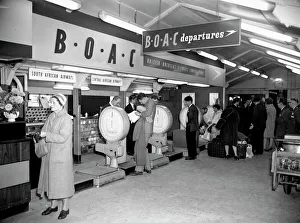 <b class=qtipBold><figcaption>Heathrow Airport</figcaption></b><br>London, Heathrow, Airport, Interior, BOAC, Departure, Lounge, 1960, 1960s, Historical, Civil, Passengers, UK, Terminal<br><em>© Flight Global 2009 - All Rights Reserved</em> Heathrow Airport