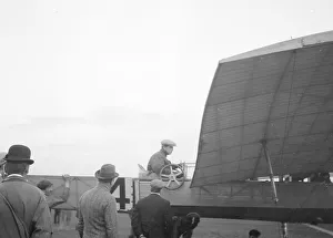 <b class=qtipBold><figcaption>Hubert Latham</figcaption></b><br>Hubert Latham Piloing Antionette (c) Flight<br><em>© Flight Global 2009 - All Rights Reserved</em> Hubert Latham