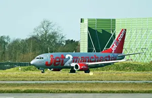 Jet 2 737 -330 G-CELI taxing out to depart from manchester passed the engine