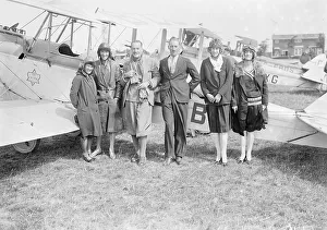 <b class=qtipBold><figcaption>Lady Heath in group</figcaption></b><br>DH Moth, Lady Heath, Rotterdam Meeting, 01/07/28<br><em>© Flight Global 2009 - All Rights Reserved</em> Lady Heath in group