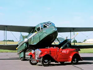 loasby g aeml dh89 dragon rapide and 1934 morris special