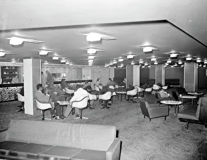 London, Heathrow, Airport, Lounge, 1960, 1960s, Passengers, Interior, Terminal, Historical, Civil, UK