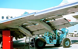 Maintenance: flaps removal