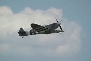 the mk19 spit displaying at the RAF Waddington airshow press day