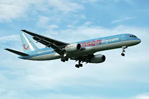 Images Dated 11th June 2006: Modern Aircraft, FA kbma014