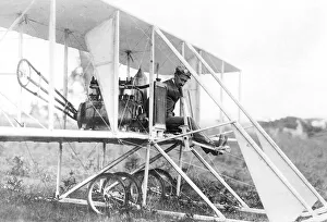<b class=qtipBold><figcaption>Orville Wright</figcaption></b><br><br><em>© Flight Global 2009 - All Rights Reserved</em> Orville Wright