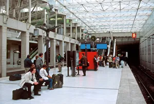 Paris Metro Airport Station