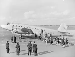 Savoia-Marchetti Alitalia 1948 first Rome to London Service (c) Flight The Flight Collection 020 8652 8888 not to be reproduced without permission or payment