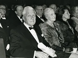Wallis Collection: Sir Barnes Wallis & Wife