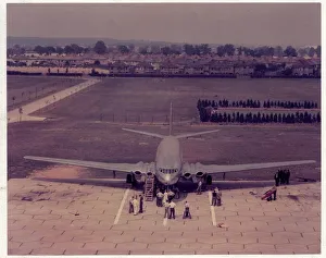 <b class=qtipBold><figcaption>Static De Havilland Comet</figcaption></b><br><em>© Flightglobal.com</em> Static De Havilland Comet