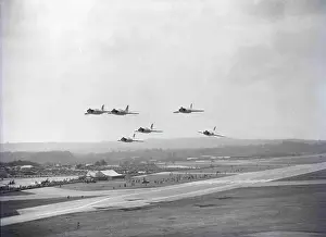he Supermarine Scimitar was a fighter aircraft in the British Fleet Air Arm. The prototype for the eventual production version flew in January 1956 and production aircraft were delivered in 1957. It saw service with the Royal Navy from 1958 until 196